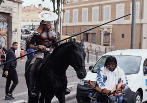 JE SUIS LA NUIT EN PLEIN MIDI